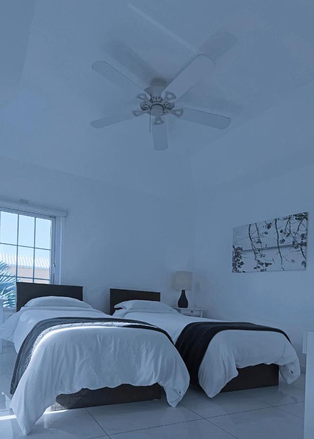Stunning Ocean View Villa Negril Exterior photo